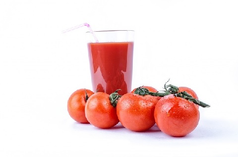【朗報】二日酔いに効く食べ物は蜂蜜とトマトジュース