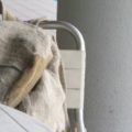 寝ても疲れがとれないときはリュックを背負う