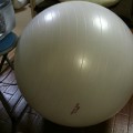 バランスボールは使い方次第で万能ツール
