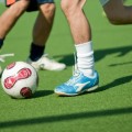 ネイマールがドリブルで相手をかわす練習方法