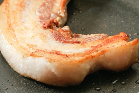 筋肉をつける食事の基本はタンパク質とビタミンB6