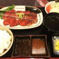 筋肉をつける食事ではタンパク質と糖質はセット