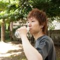 スポーツドリンクに水出し緑茶が使われている