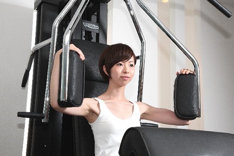 効率のいい筋トレは「2秒で収縮して4秒で戻る」